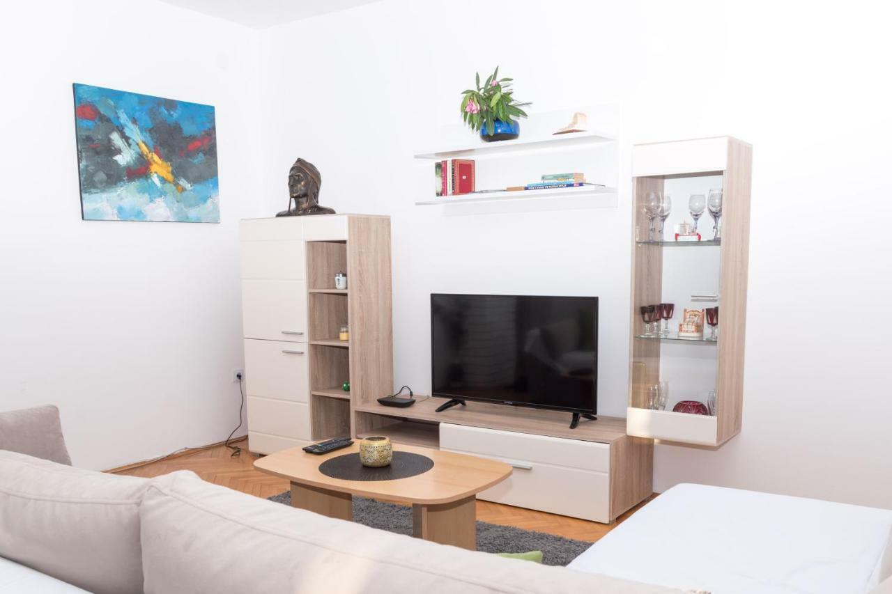Apartment Rora Zaboric Bagian luar foto